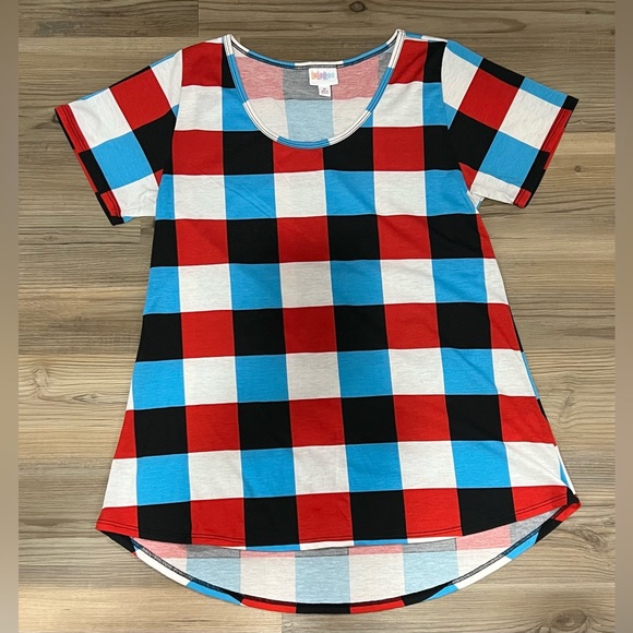 LulaRoe Classic Tee - Picture 1 of 6